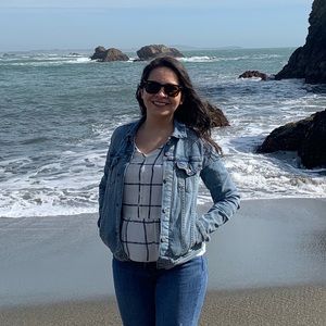 Meet your Posher, Ilianne